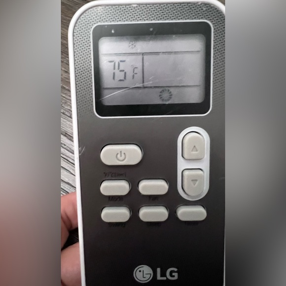 LG AC Remote Control Portable Air Conditioner Remote White/Grey DG11J1-61 - Picture 3 of 3